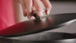 Tefal Trattoria Braadpan - Ø28 Cm - Inclusief Deksel -Tefal Koken Verkoopwinkel 1200x674 6