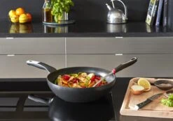 Tefal Unlimited Wokpan - Ø 28 Cm -Tefal Koken Verkoopwinkel 1200x843